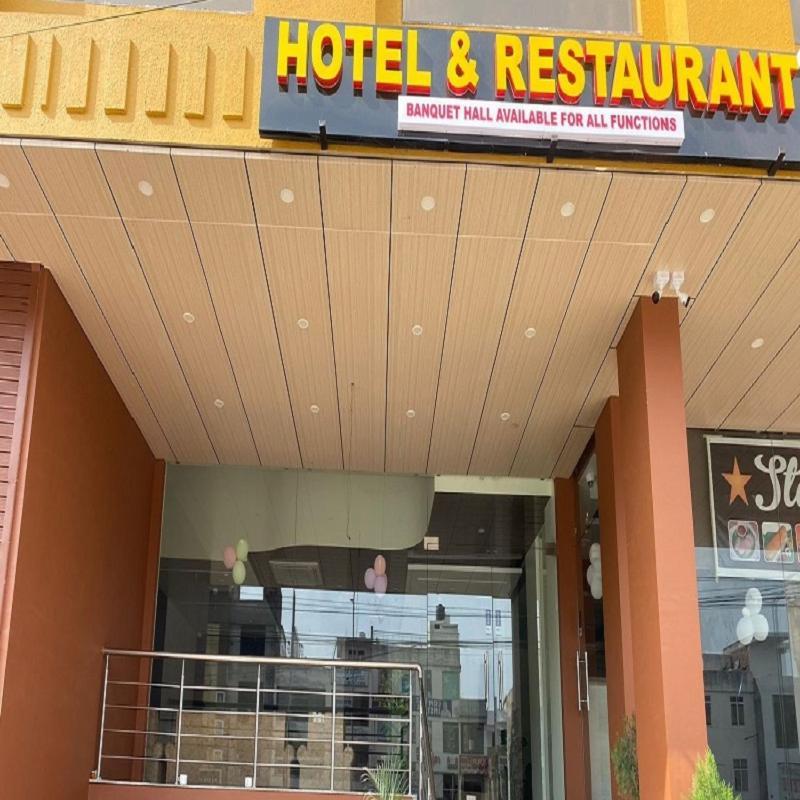 Hotel Lalita Palace Jaipur Buitenkant foto